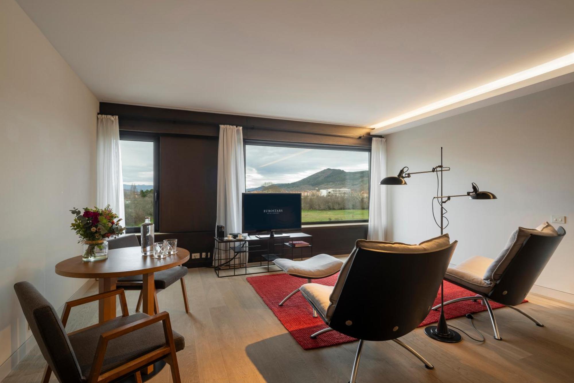 Eurostars Pamplona Otel Dış mekan fotoğraf