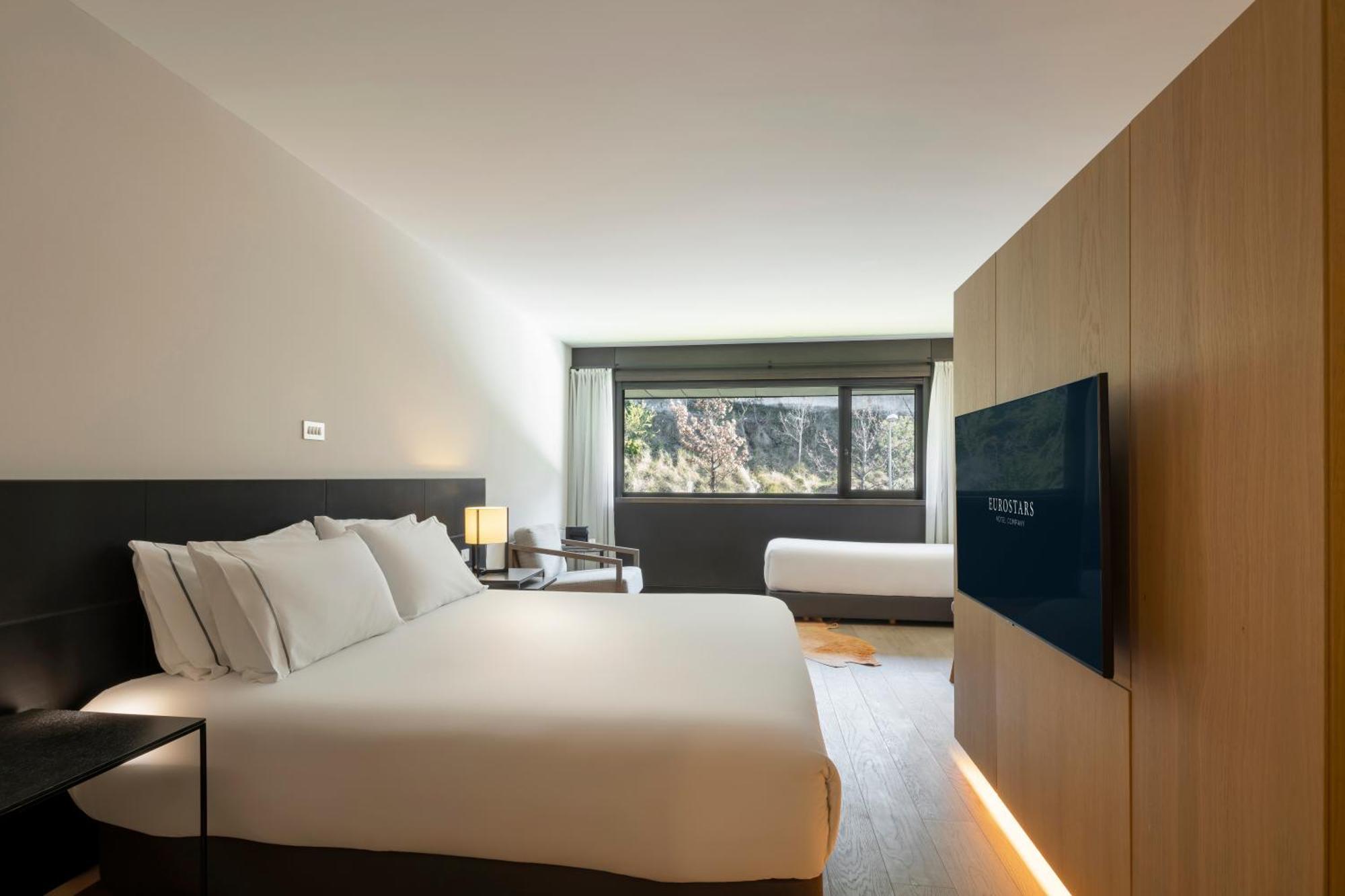 Eurostars Pamplona Otel Dış mekan fotoğraf